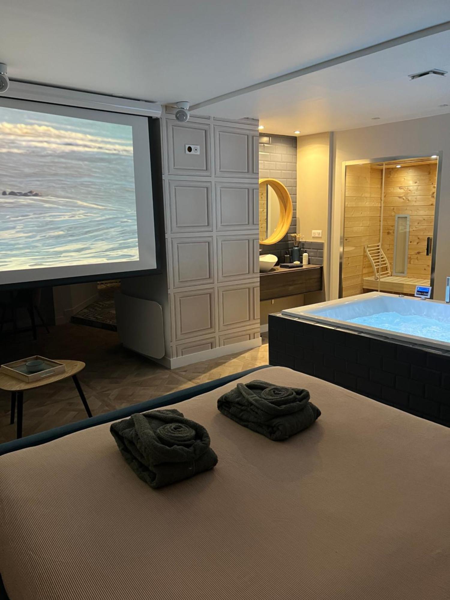 Apartamento Avec Jacuzzi Sauna & Cinema - Nid D'angers